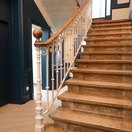 Maison Bourgeoise De Caractere